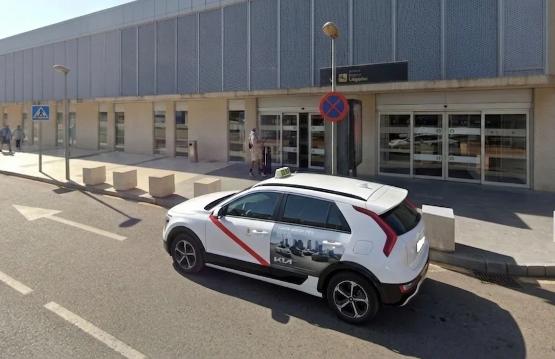 taxi-aeorpuerto-almeria